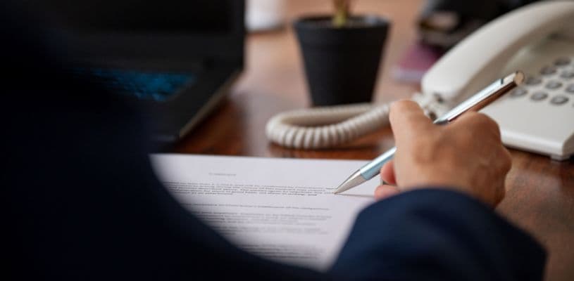 5 Essential Tips & a Template For Writing a Cover Letter for Remote Position